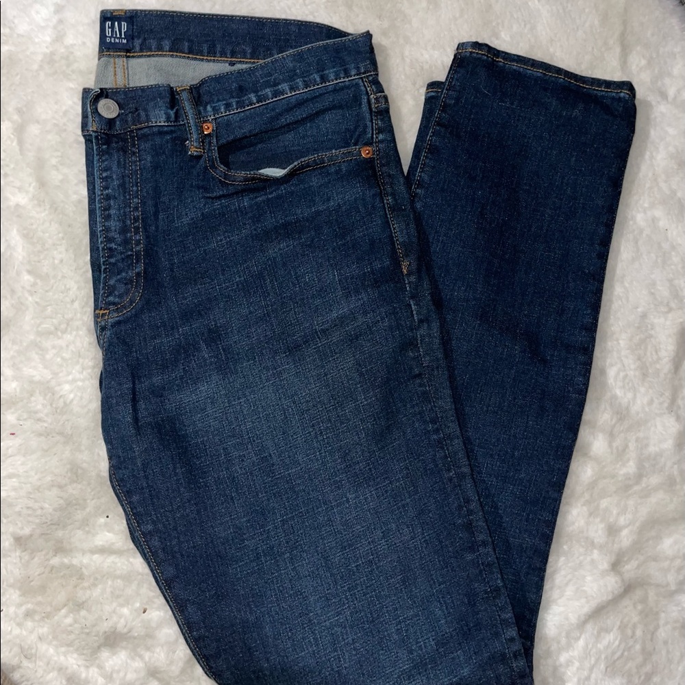 GAP MEN JEANS